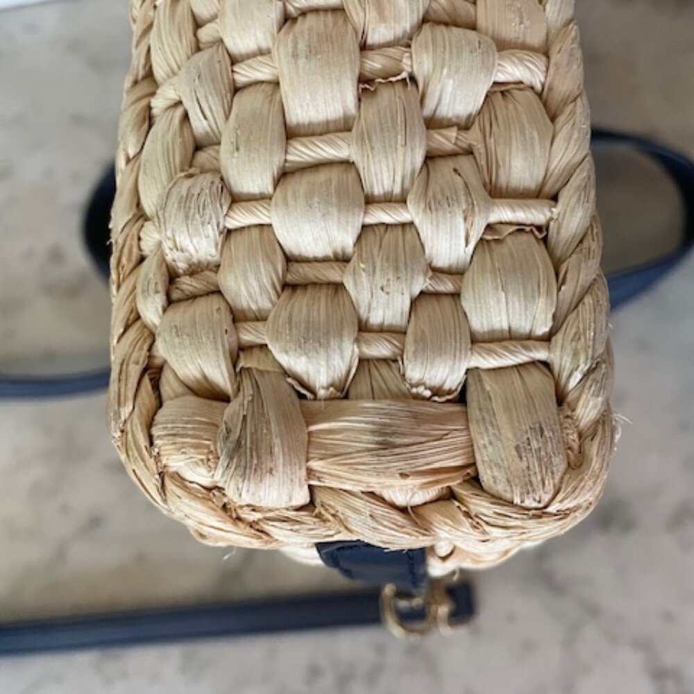 TALBOTS Straw Crossbody Bag Natural with Navy Leather Handles/Strap - Picture 16 of 16